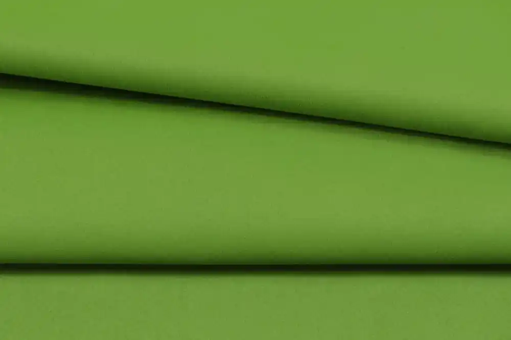 Rotolo 25 metri Scamosciato pesante spessore 2mm antimacchia VERDE PISELLO - Nuovo lancio